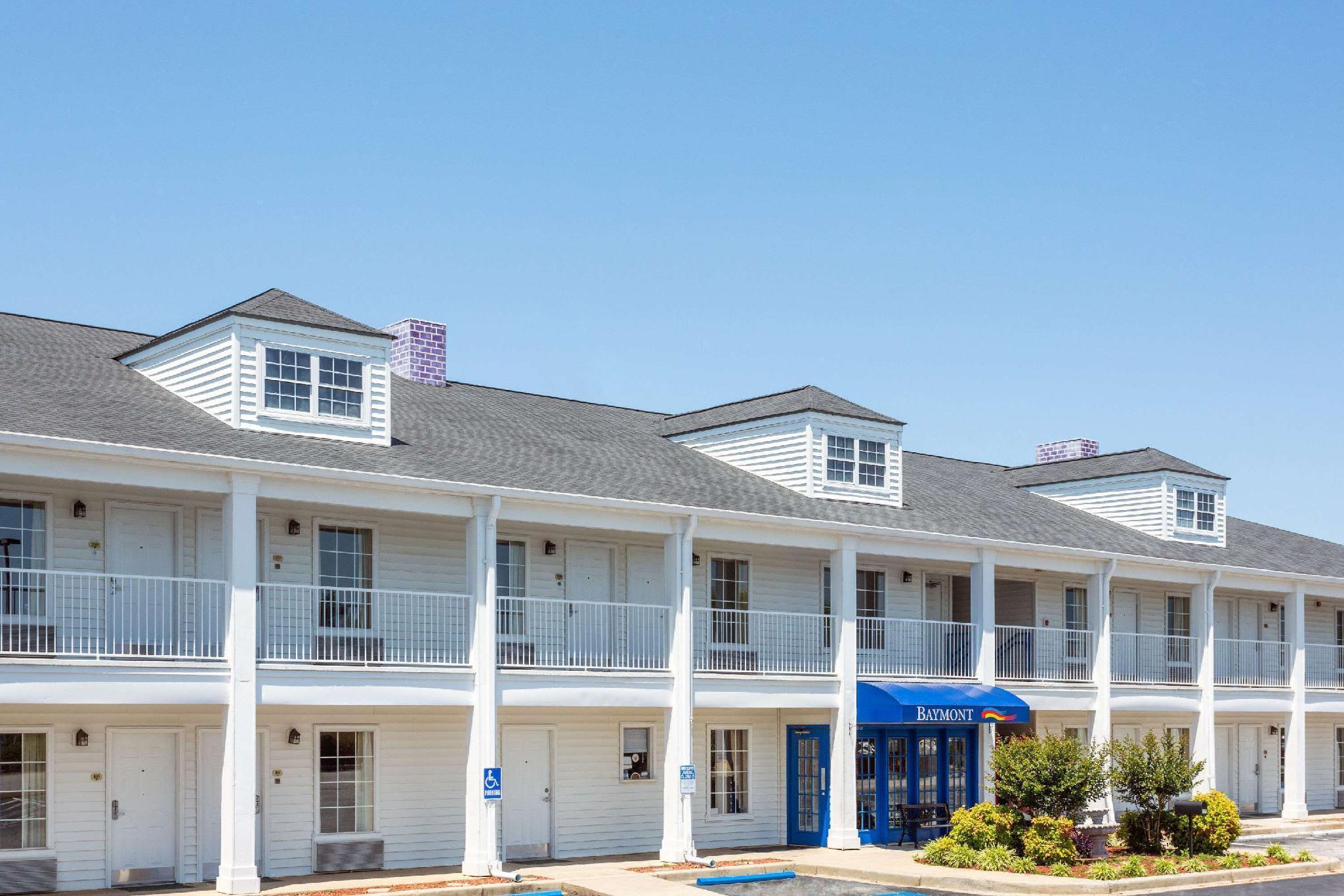Baymont By Wyndham Easley/Greenville Exterior photo